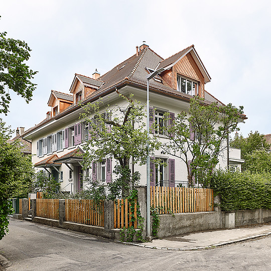 819_00_01_UEbersichtsbild_Einfamilienhaus_Bern.jpg